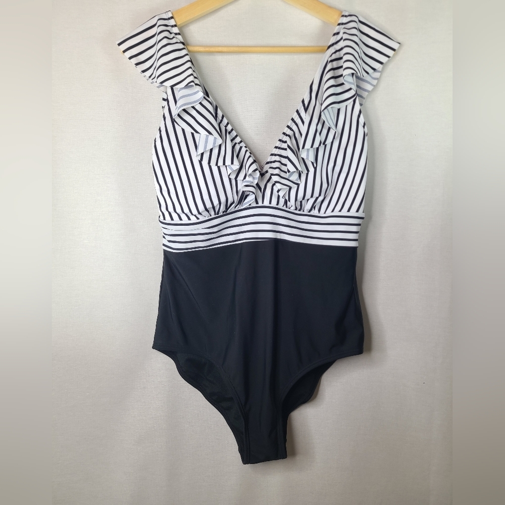Brand new one peice swim suit size 12 womens